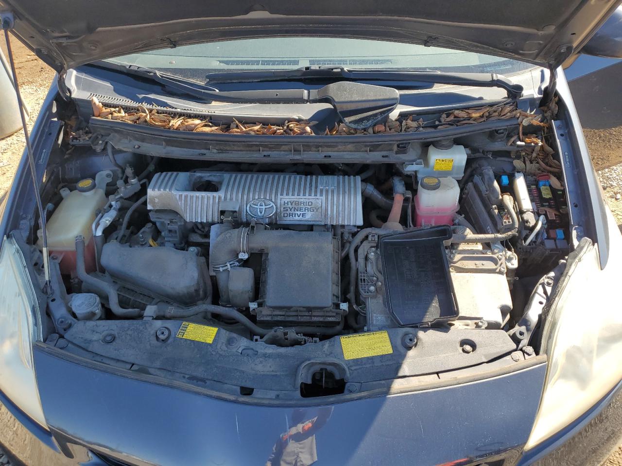 2012 Toyota Prius - Image 11