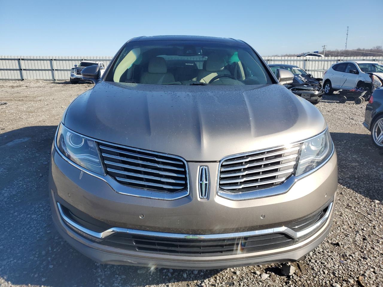 2017 Lincoln MKX - Image 5