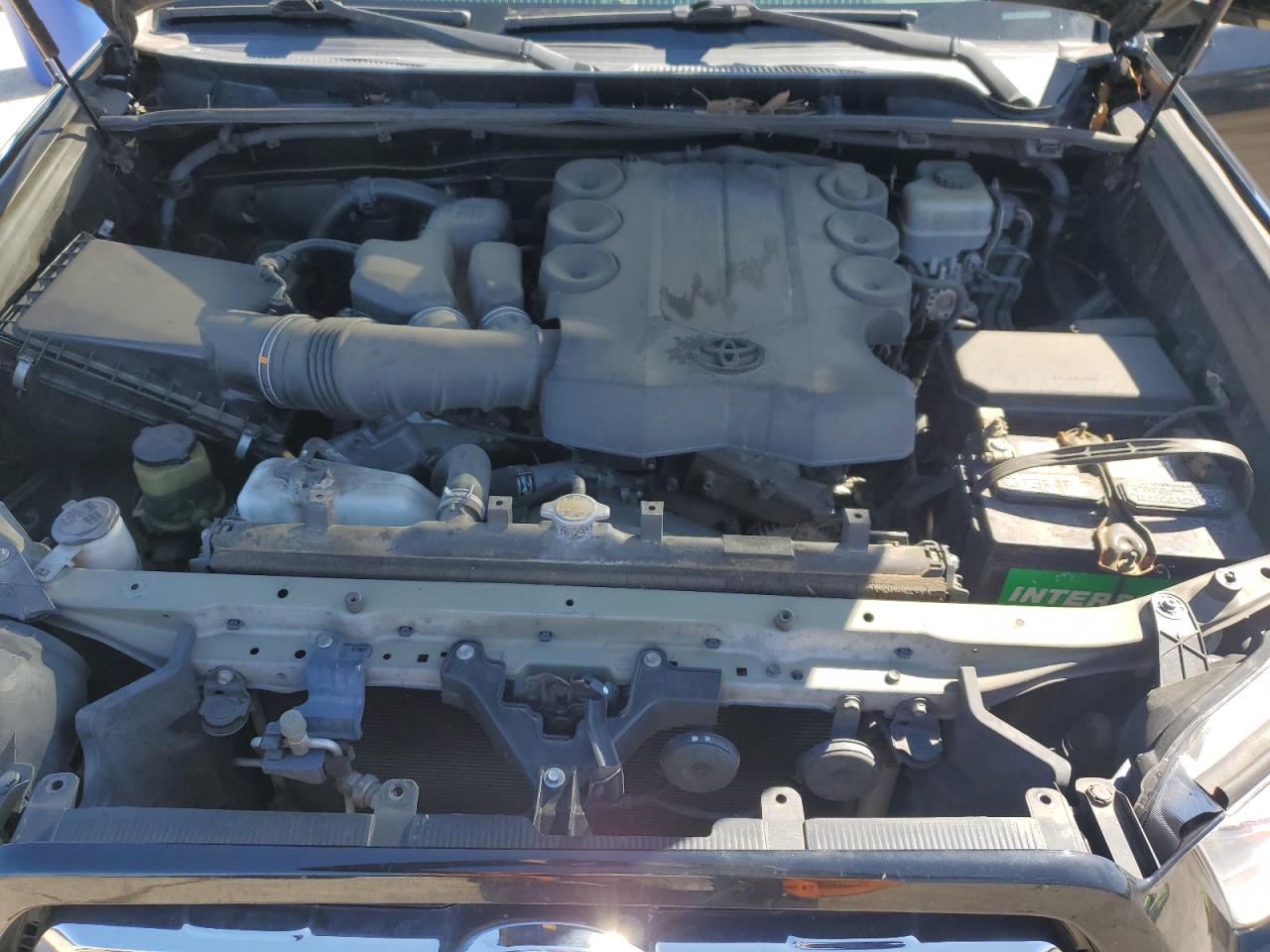 2010 Toyota 4Runner - Image 12