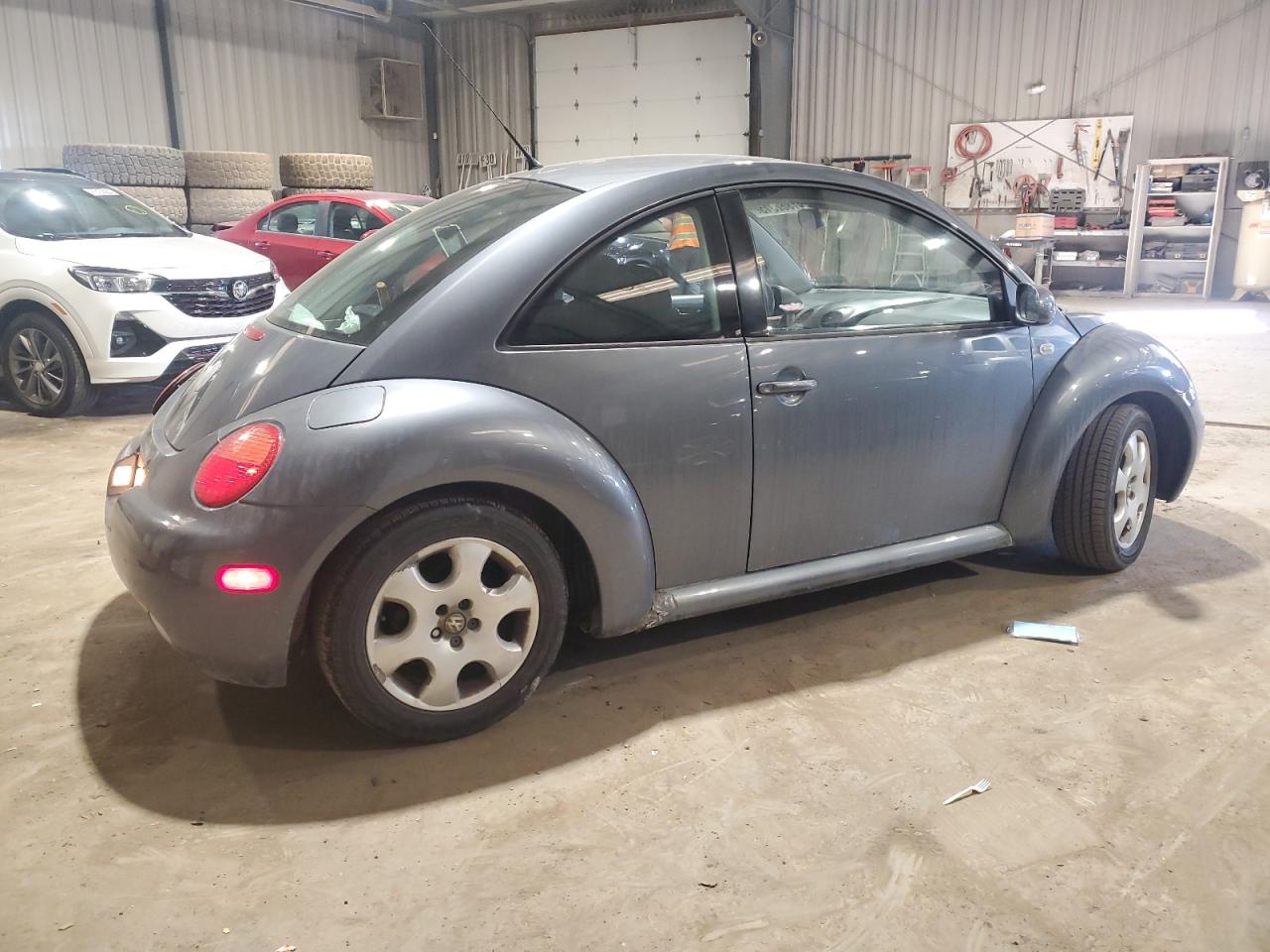 2003 Volkswagen Beetle - Image 3
