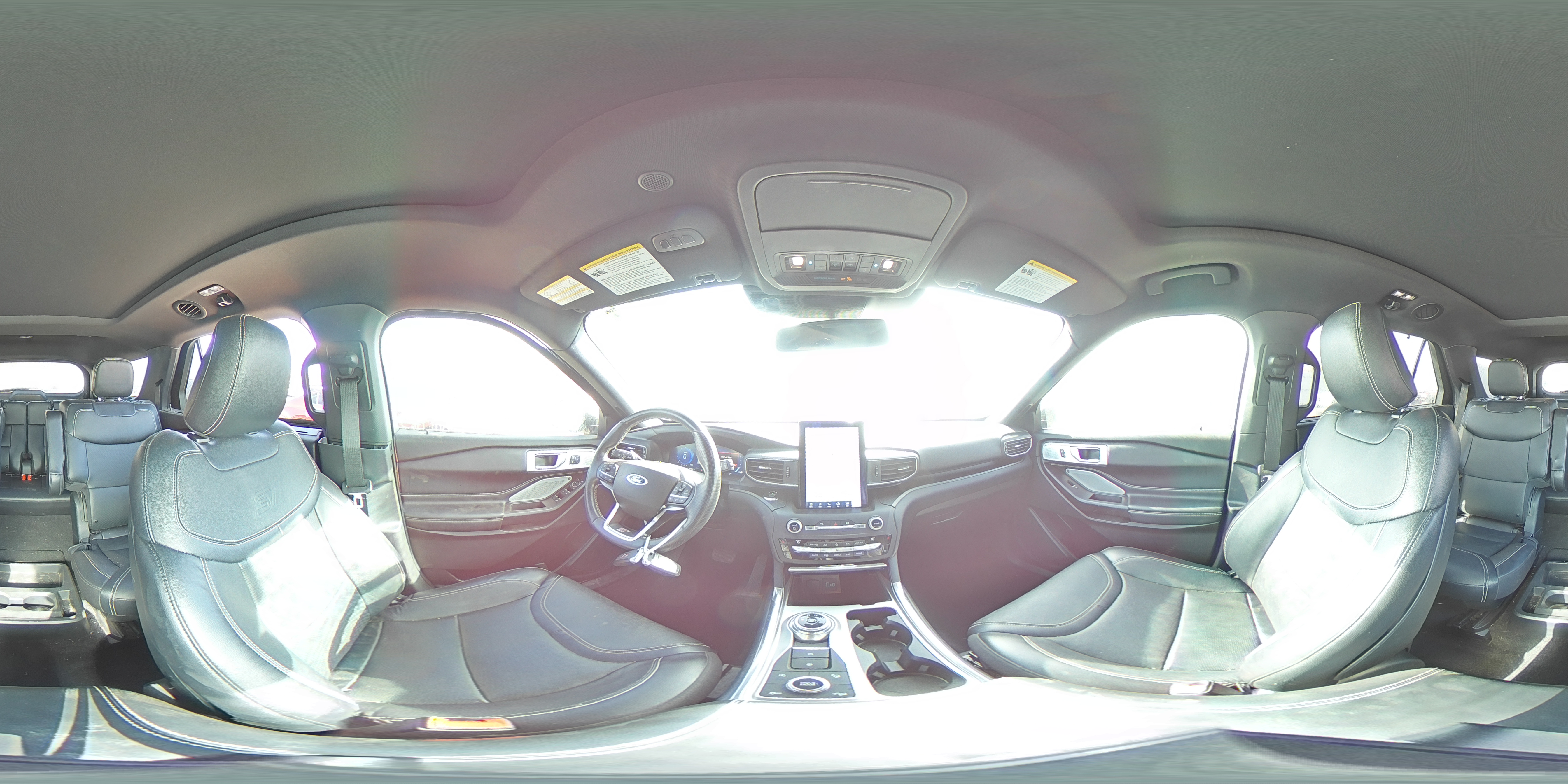 2020 Ford Explorer - Image 15