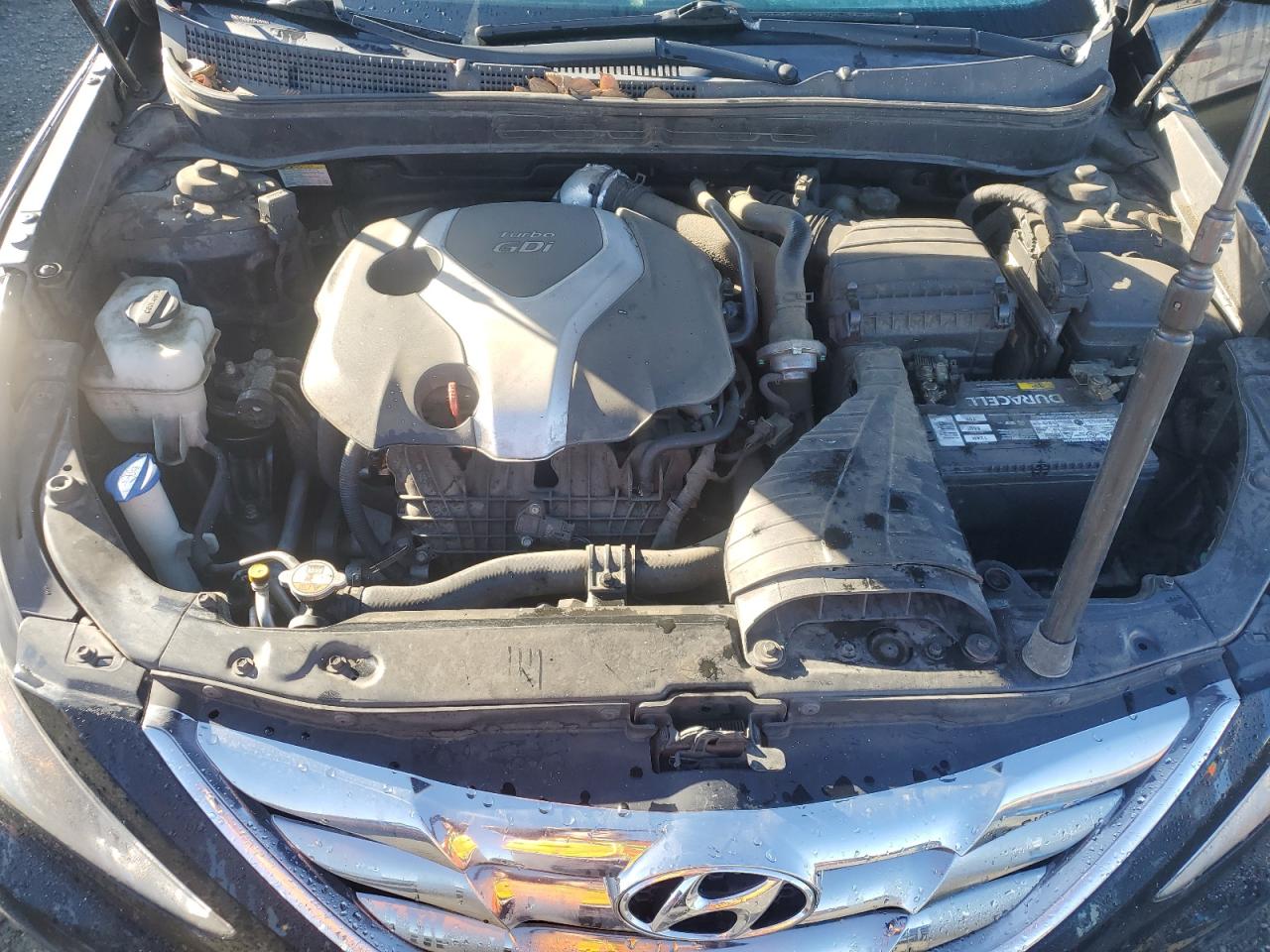 2013 Hyundai Sonata - Image 11