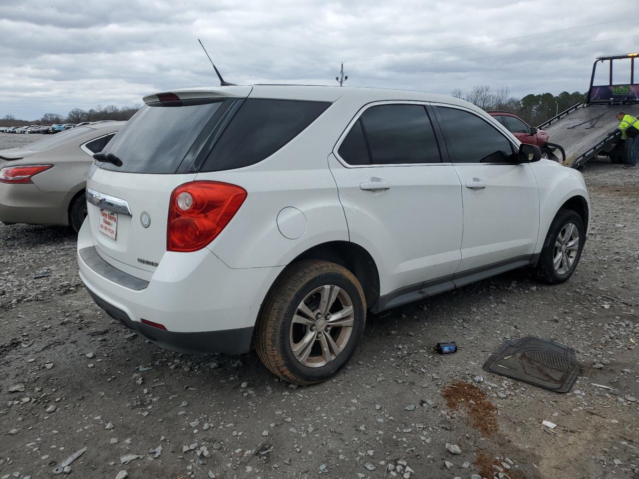 2011 Chevrolet Equinox - Image 3
