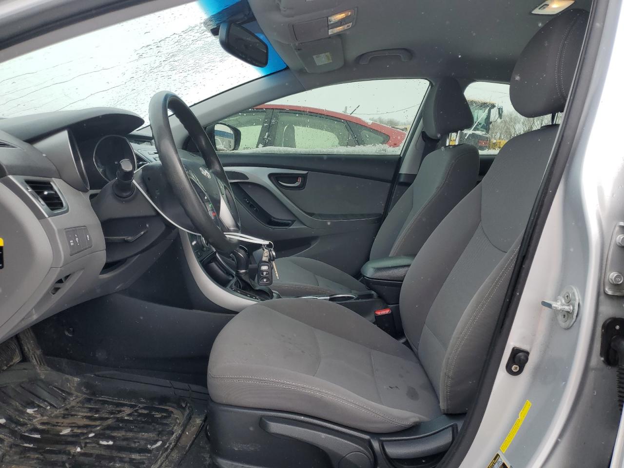 2014 Hyundai Elantra - Image 7