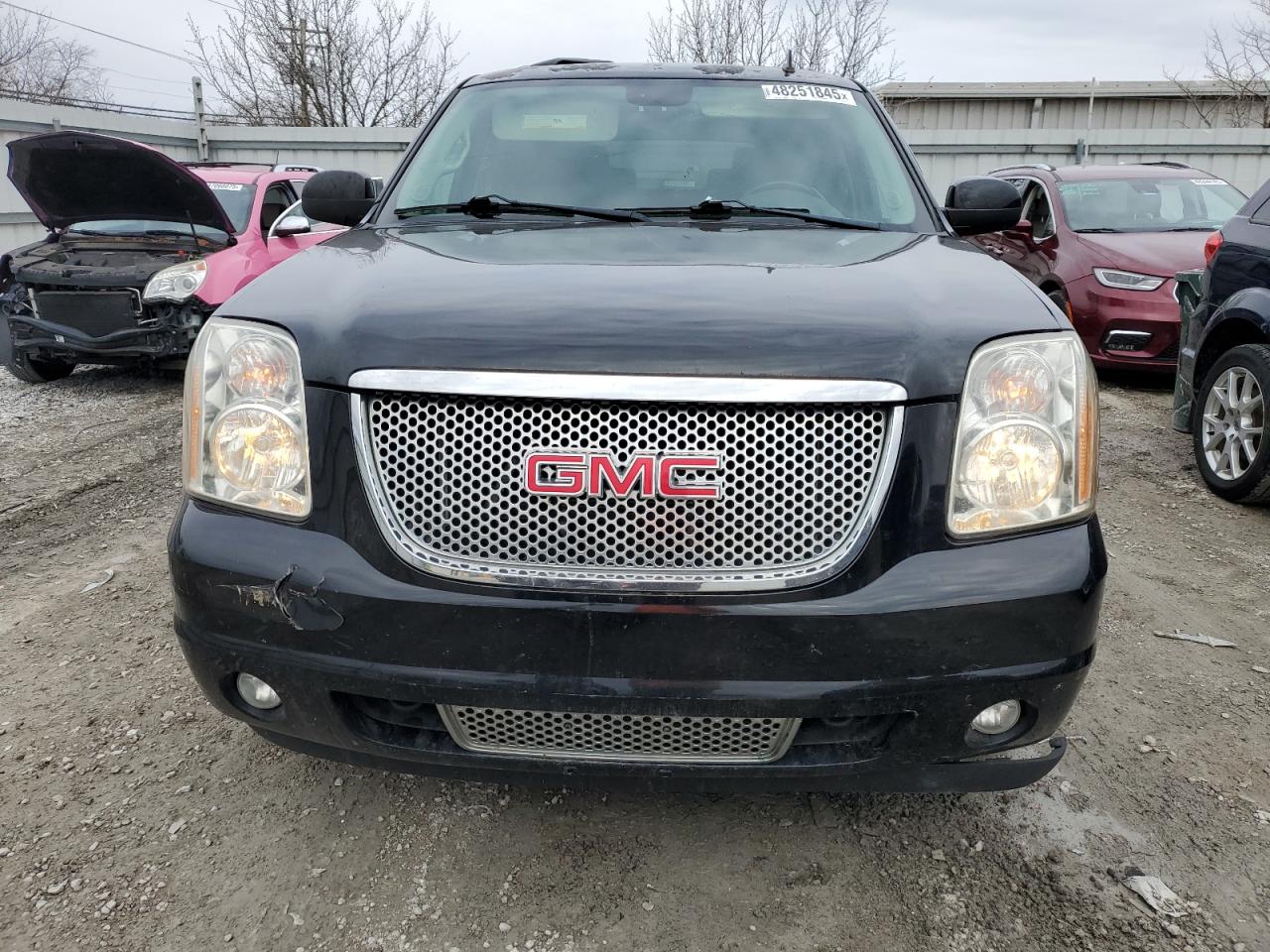 2009 GMC Yukon - Image 5