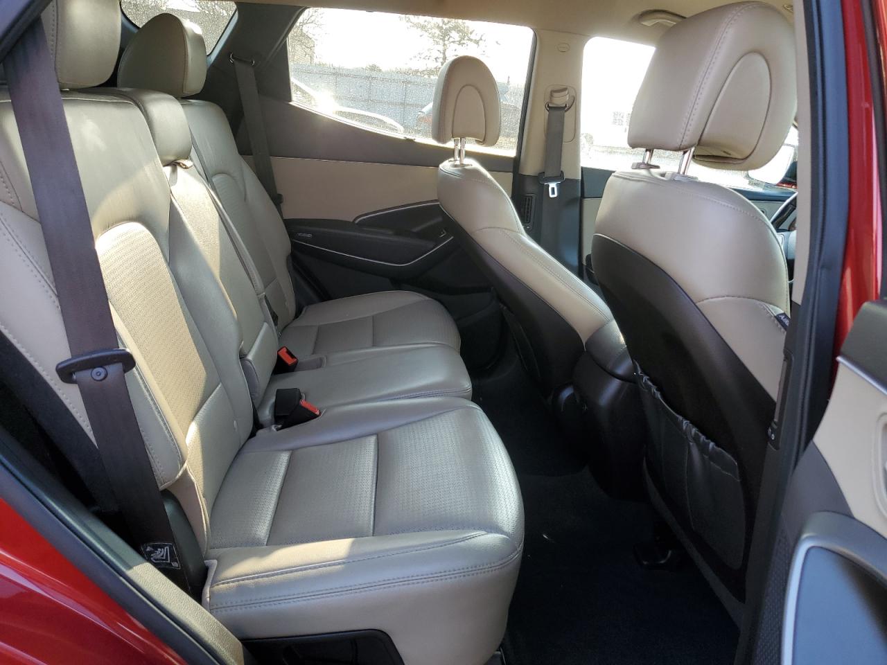 2014 Hyundai Santa Fe - Image 11