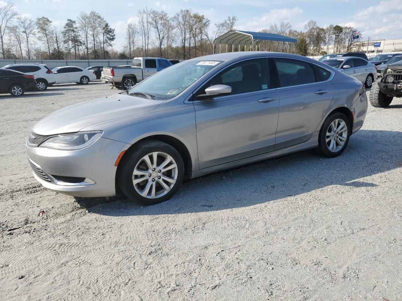 Spartanburg, SC에서 판매 중인 2015 Chrysler 200 Limited - Rear End