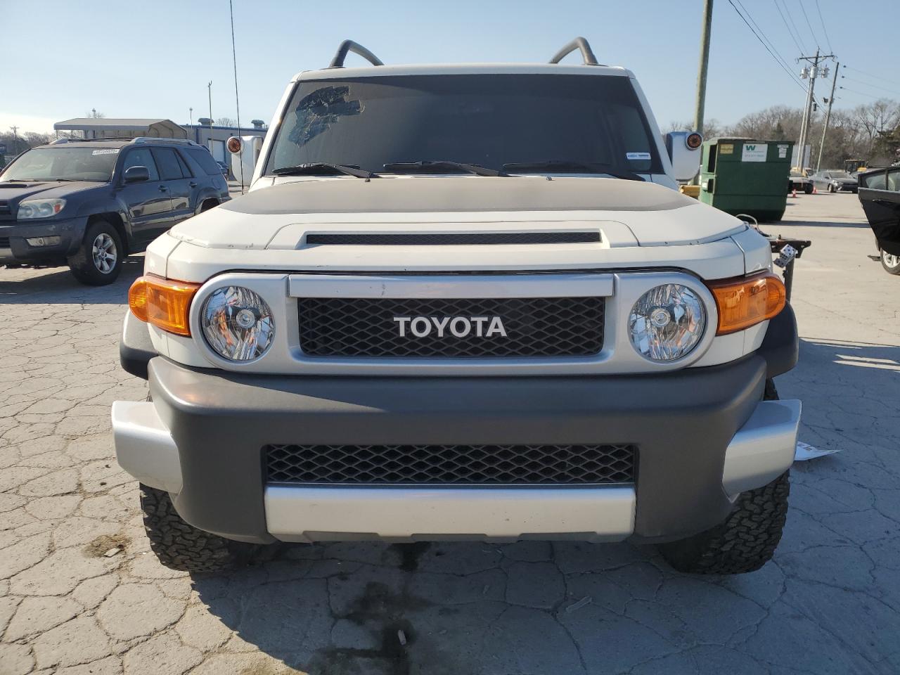 2011 Toyota FJ Cruiser - Image 5