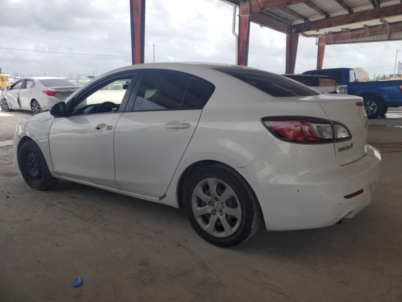 2012 Mazda 3 - Image 2