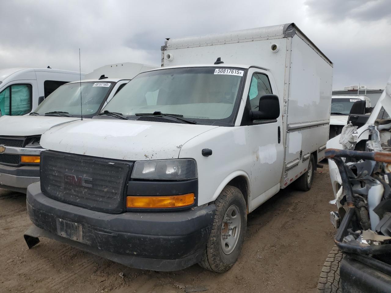 2018 Gmc Savana Cutaway G3500 for Sale in Brighton, CO - Front End