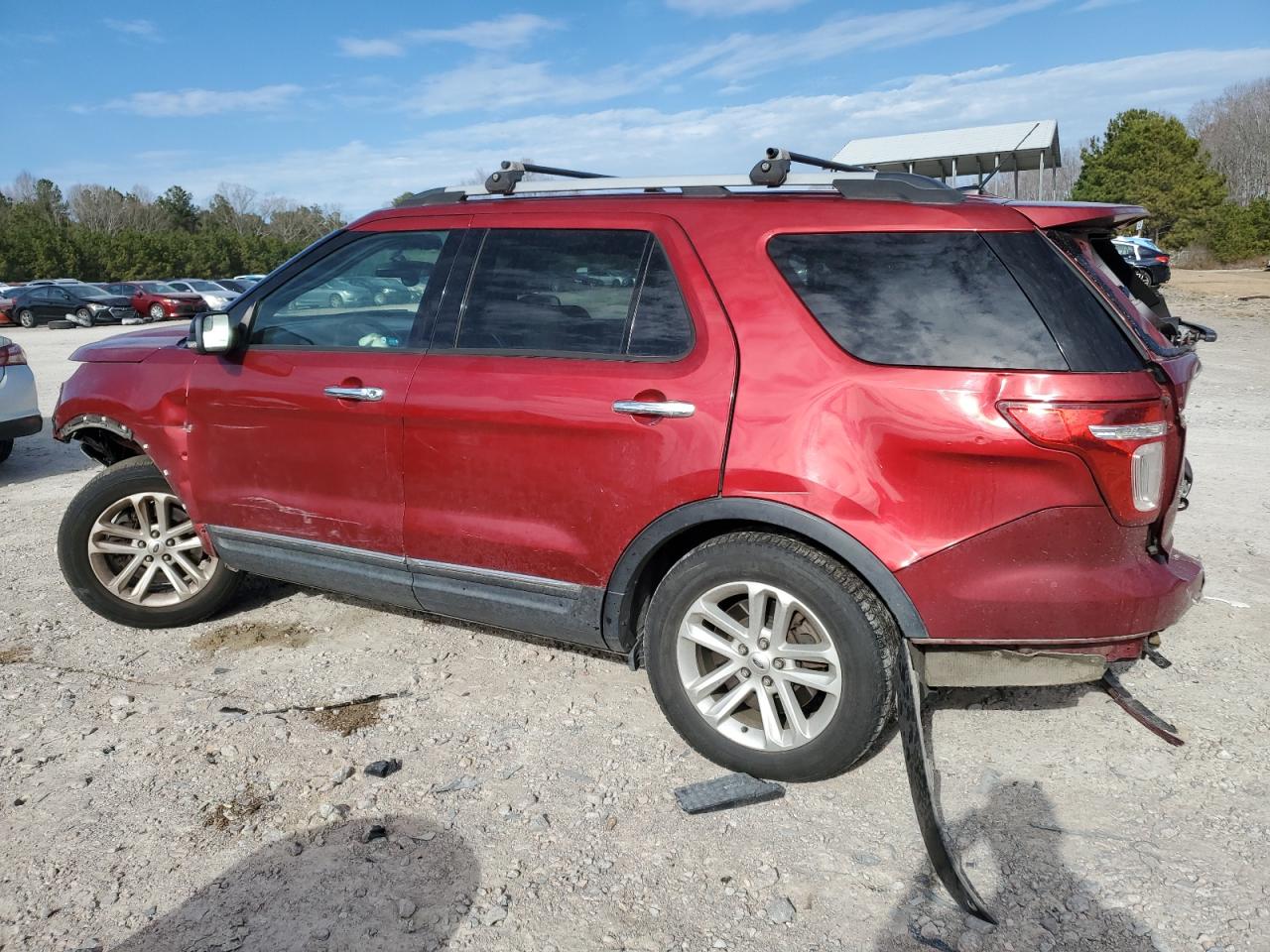 2015 Ford Explorer - Image 2