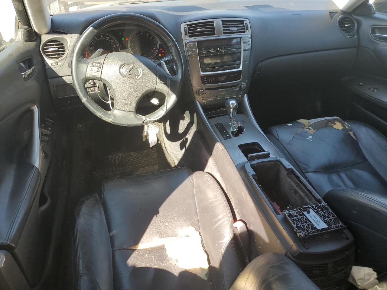 2007 Lexus IS - Image 8