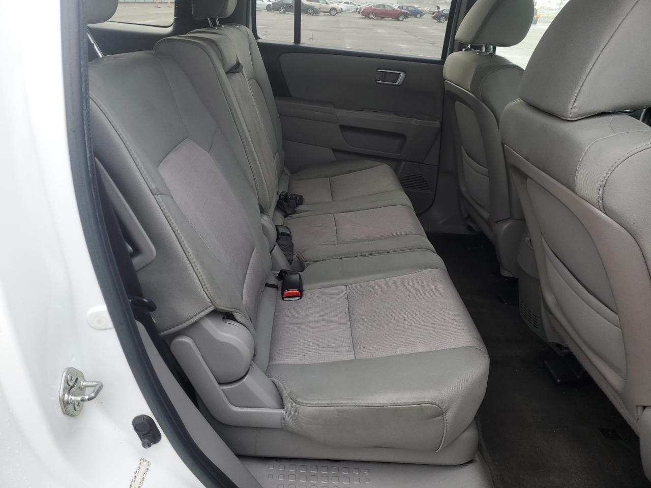 2012 Honda Pilot - Image 11