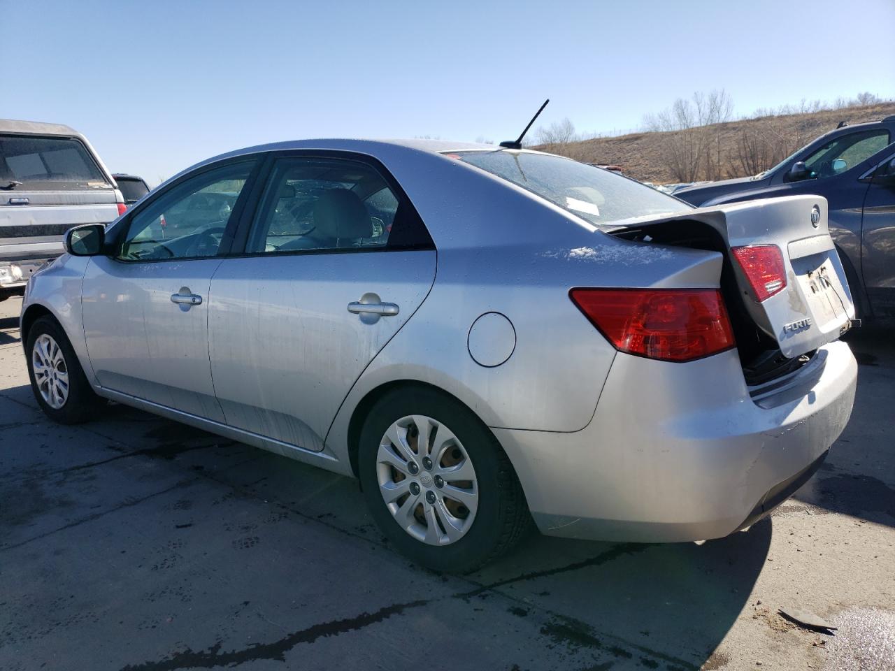 2013 Kia Forte - Image 2