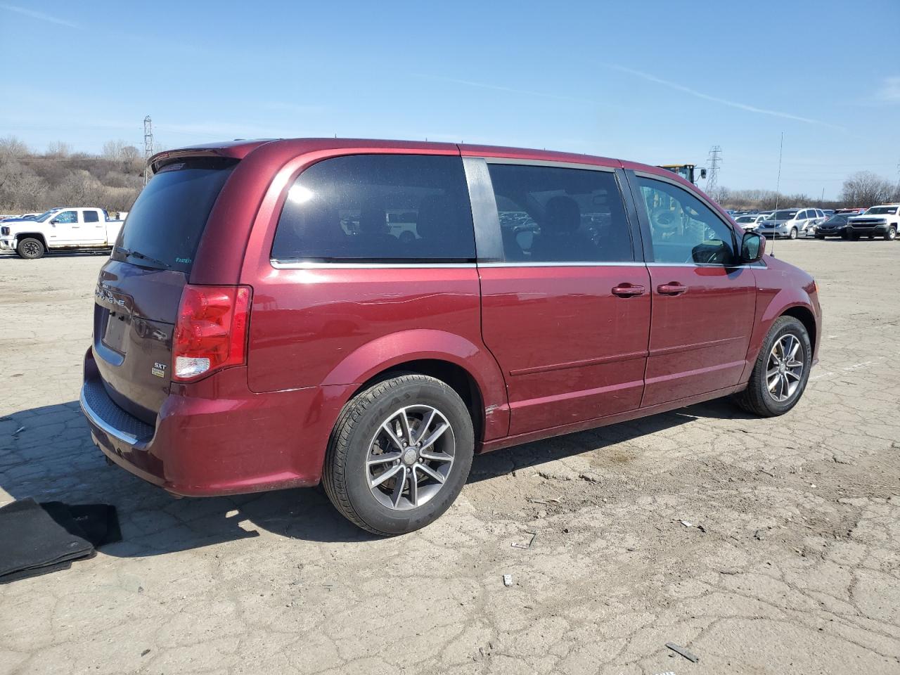 2017 Dodge Caravan - Image 3