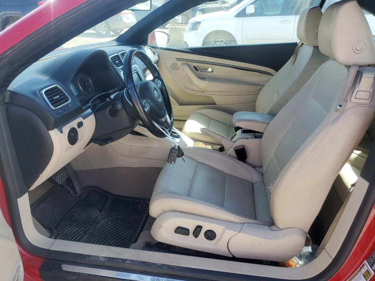 2011 Volkswagen Eos Komfort VIN: WVWBW7AH2BV003346 Lot: 49981015