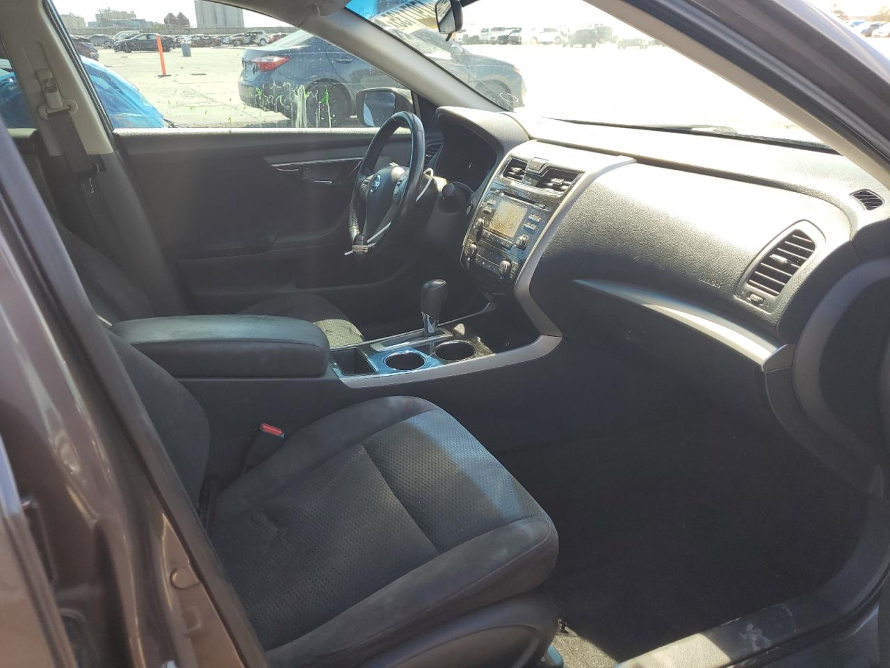 2014 Nissan Altima - Image 7