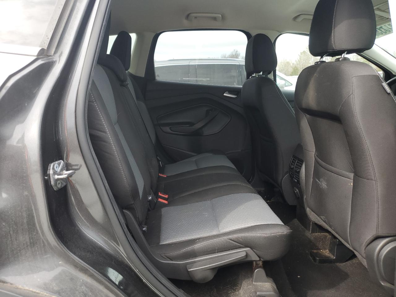 1FMCU0GD4HUA52919 FORD ESCAPE 2017