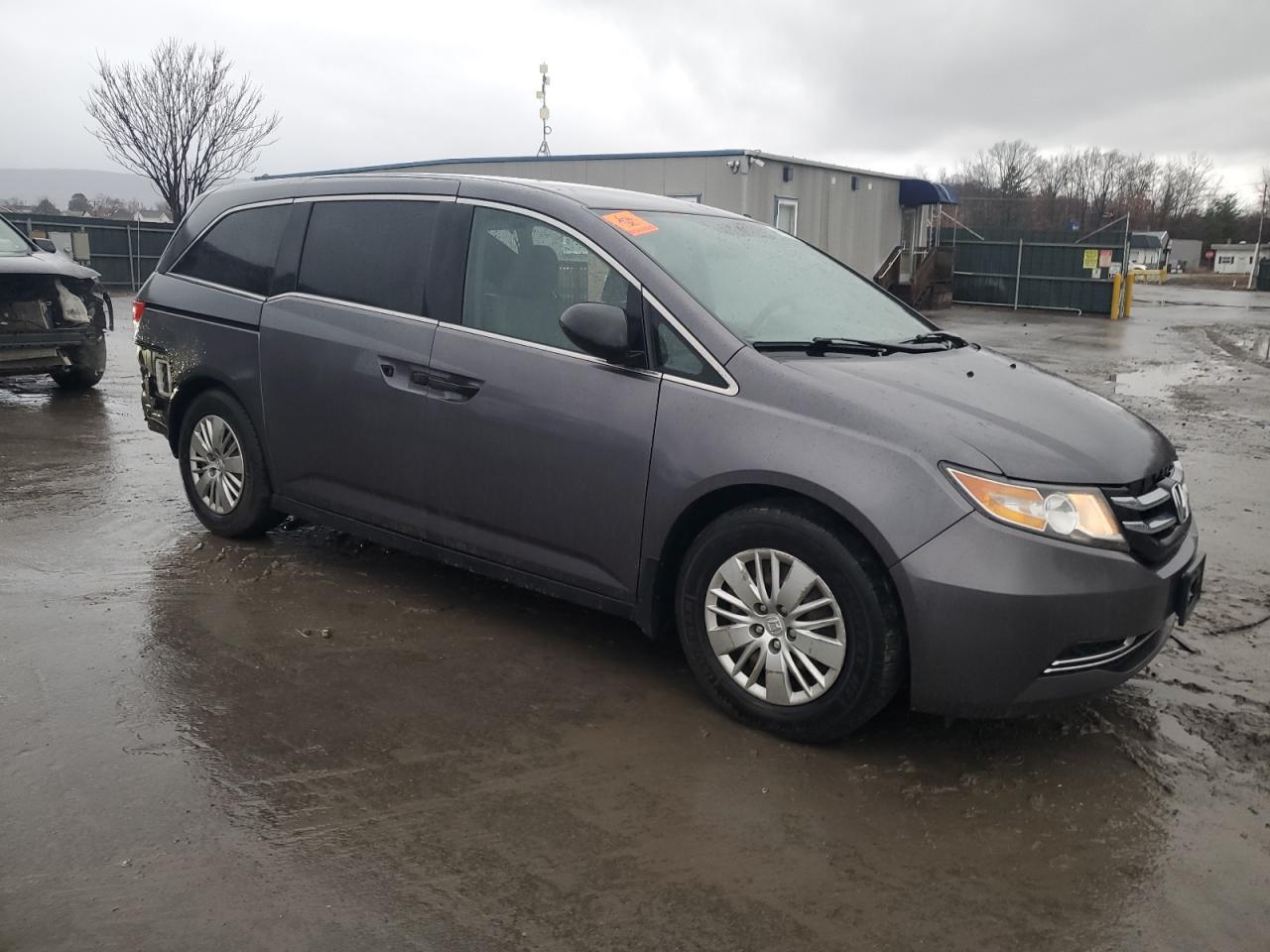 2015 Honda Odyssey - Image 4