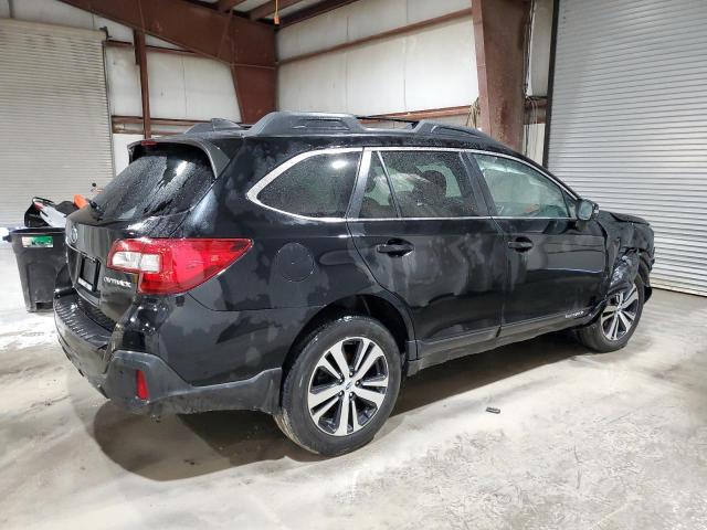  SUBARU OUTBACK 2018 Czarny