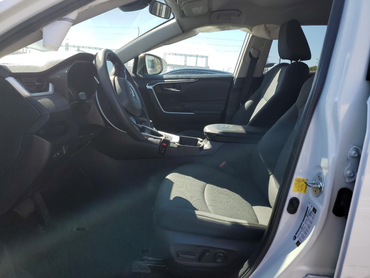2T3W1RFV6MC097898 TOYOTA RAV4 2021