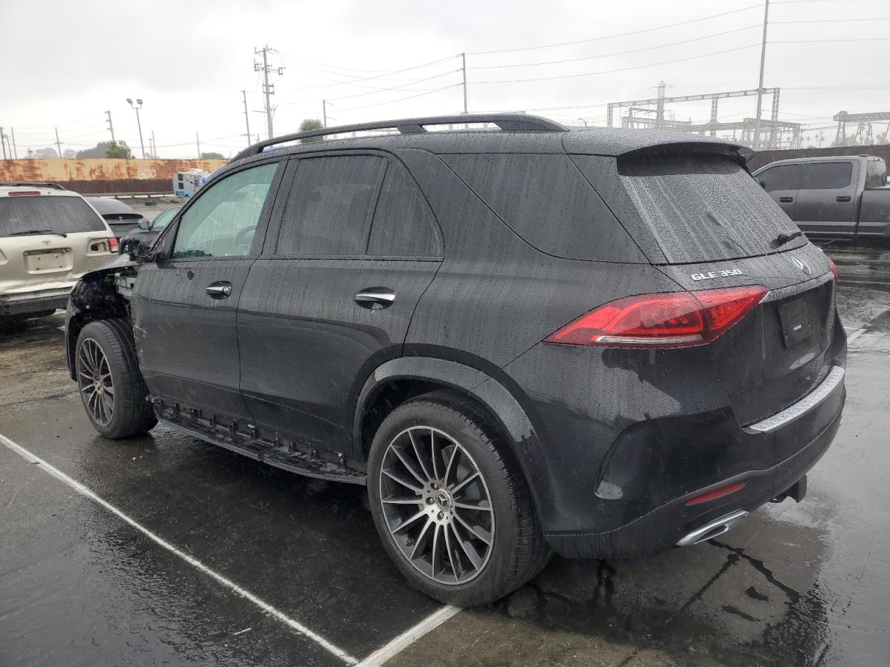 2020 Mercedes-Benz GLE - Image 2