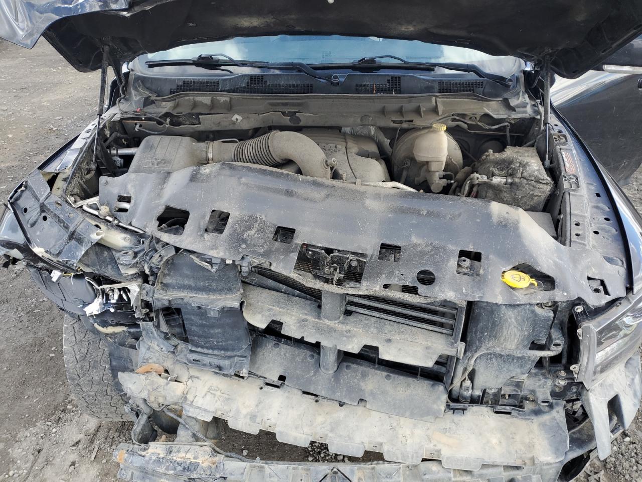 2015 RAM 1500 - Image 11