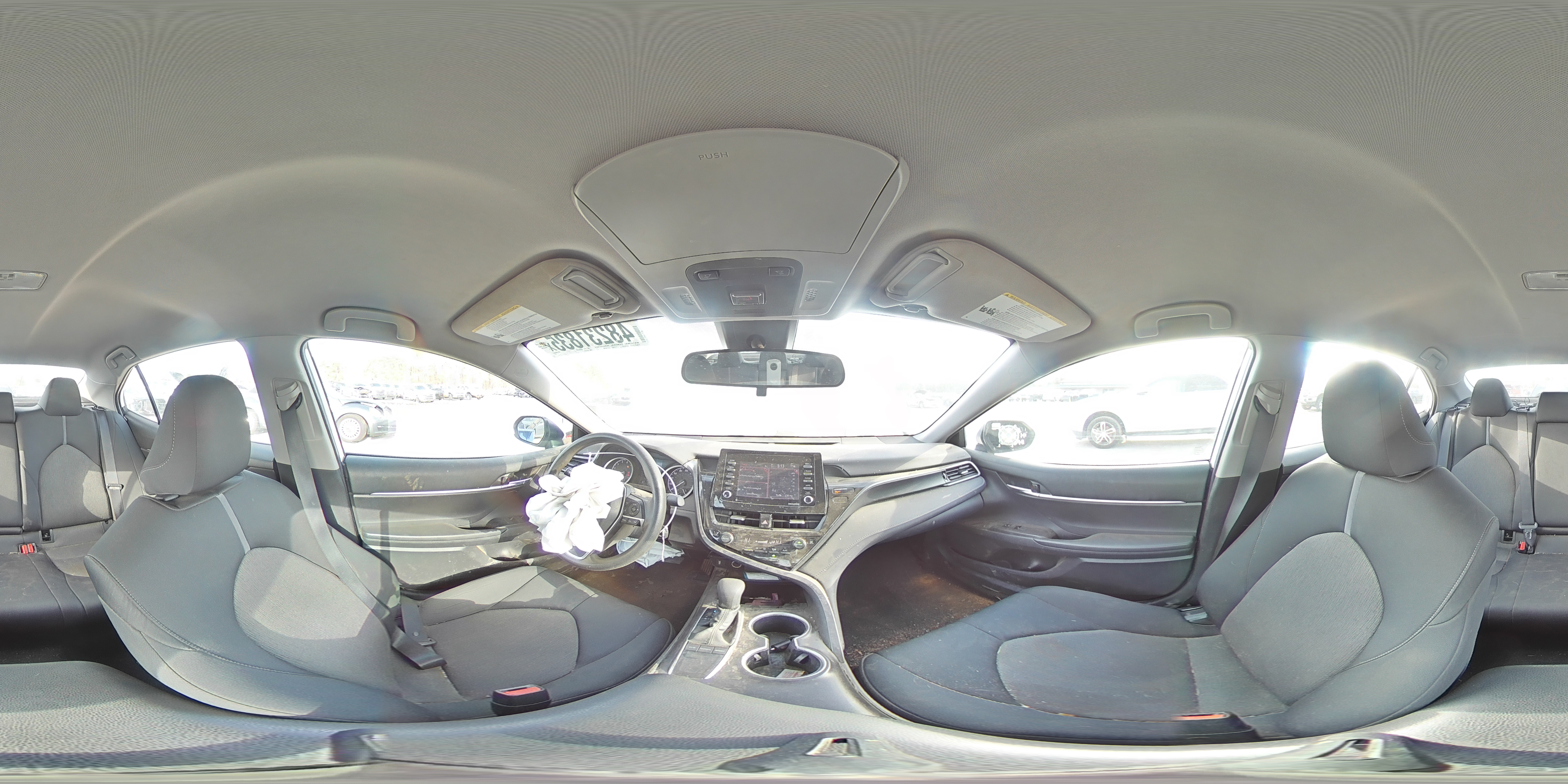 2022 Toyota Camry - Image 12