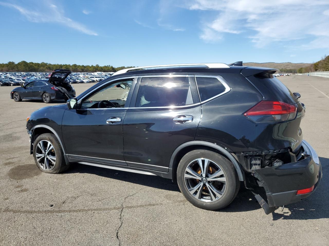 JN8AT2MV1KW381701 NISSAN ROGUE 2019