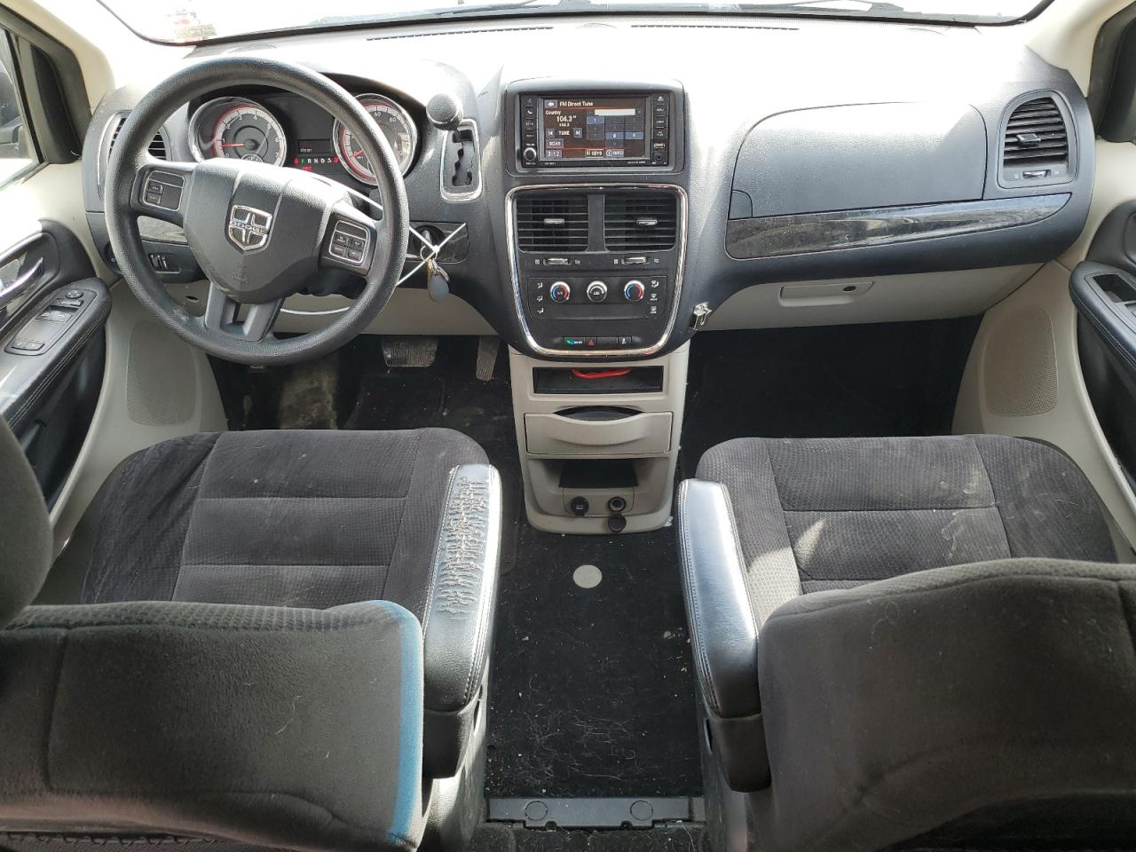 2014 Dodge Caravan - Image 8