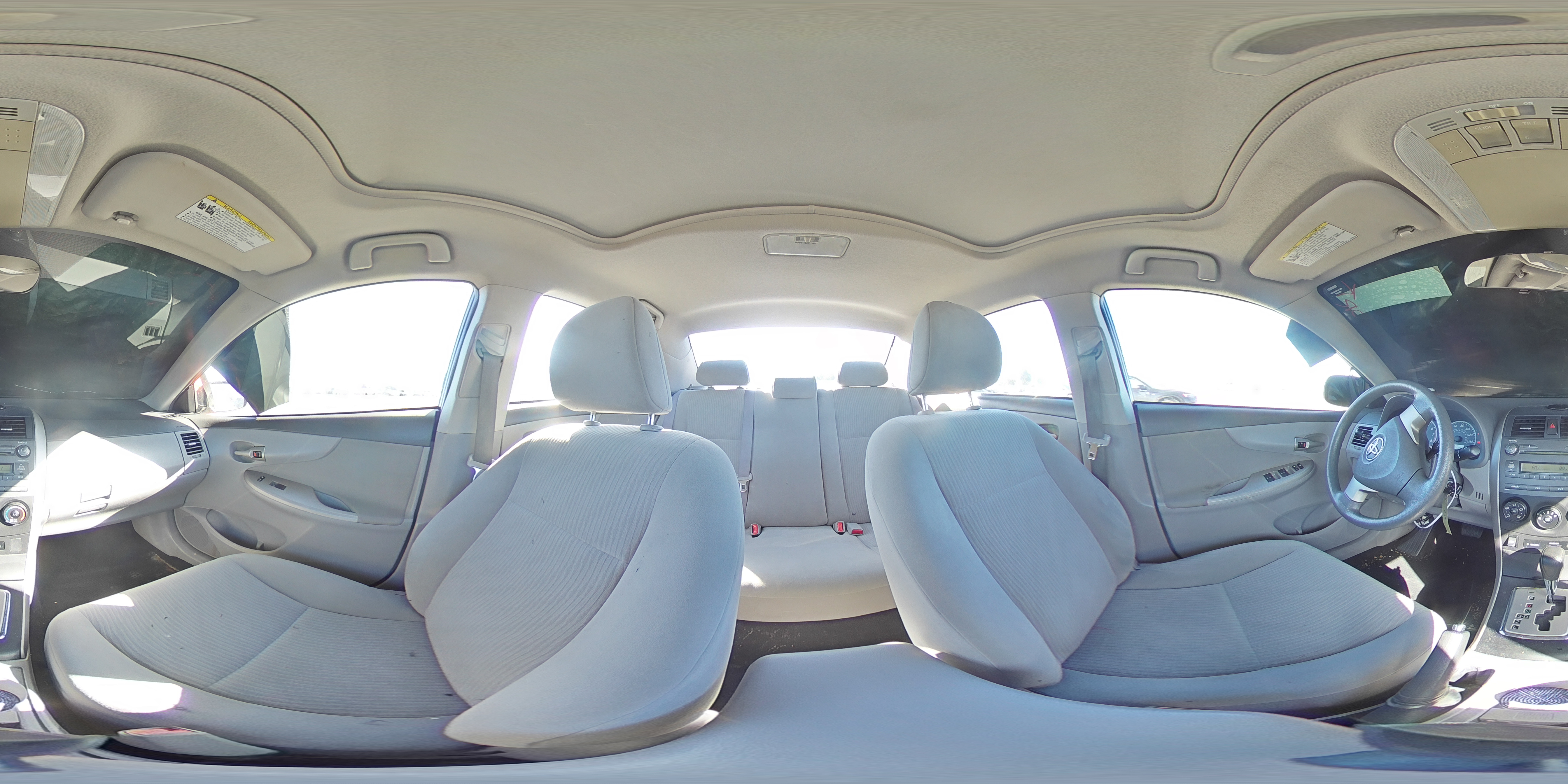 2010 Toyota Corolla - Image 13