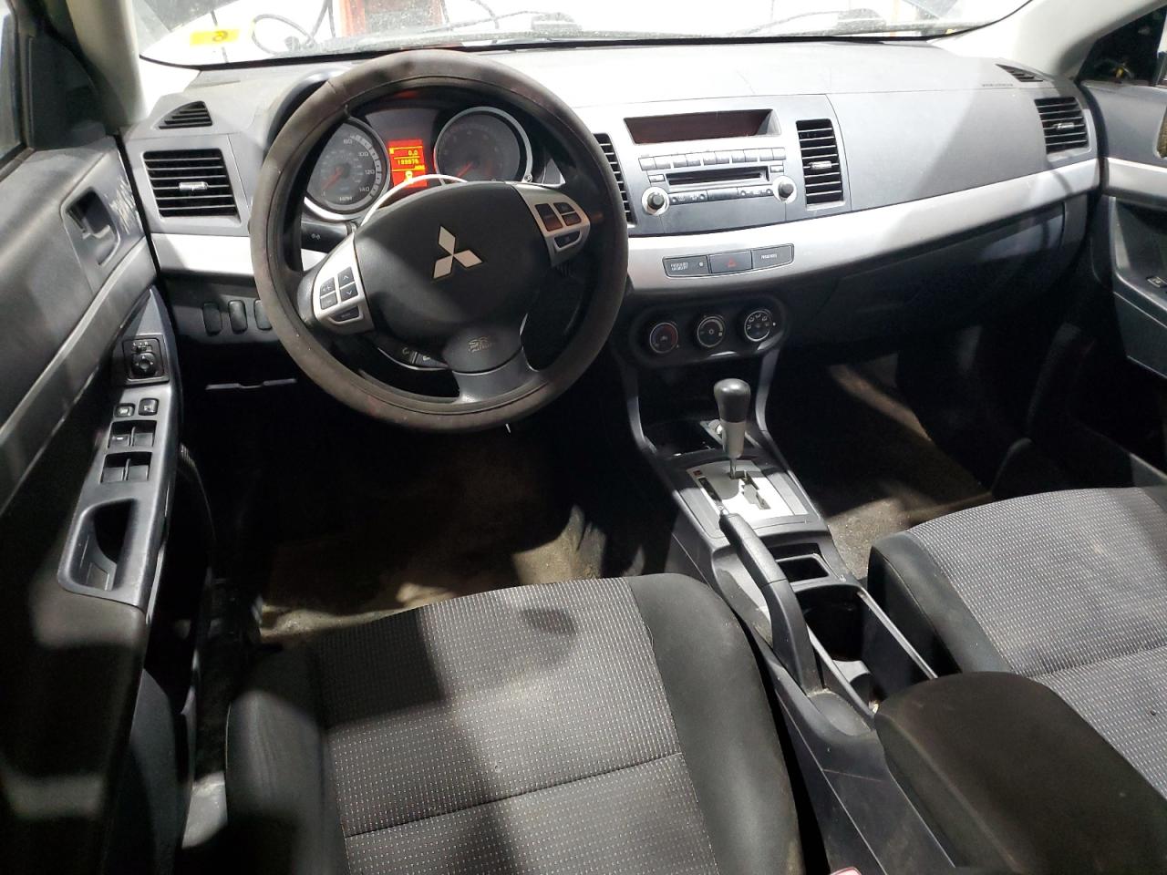 2009 Mitsubishi Lancer - Image 8