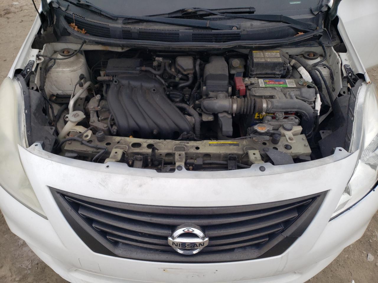 2014 Nissan Versa - Image 11