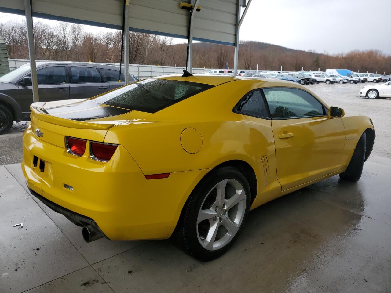 2010 Chevrolet Camaro - Image 3