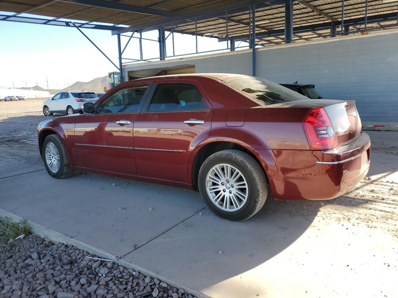 2010 Chrysler 300 - Image 2