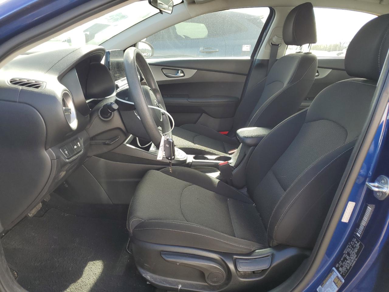 2021 Kia Forte - Image 7