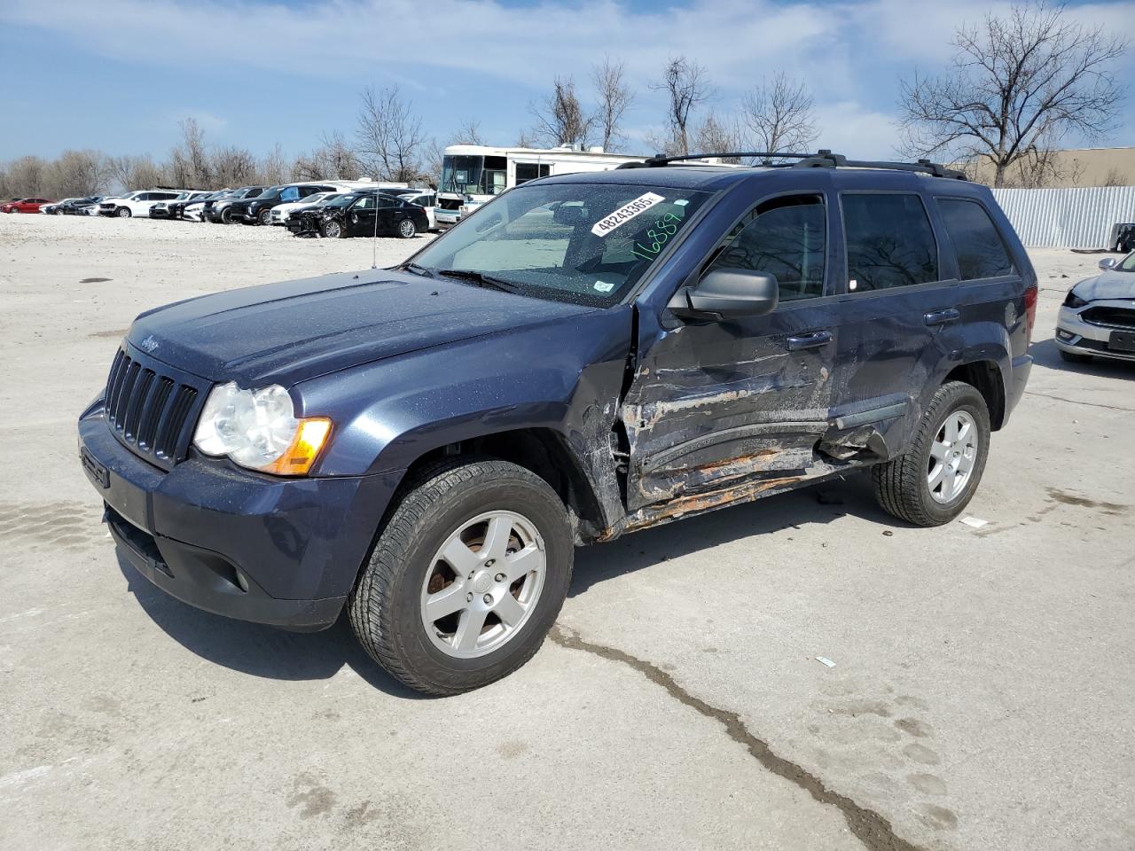 2008 Jeep Grand Cherokee Laredo for Sale in Bridgeton, MO - Side