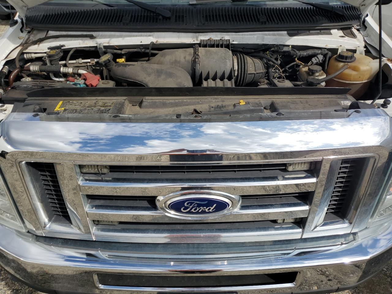 2015 Ford Econoline E350 Super Duty Cutaway Van VIN: 1FDWE3FL5FDA05674 Lot: 51141925