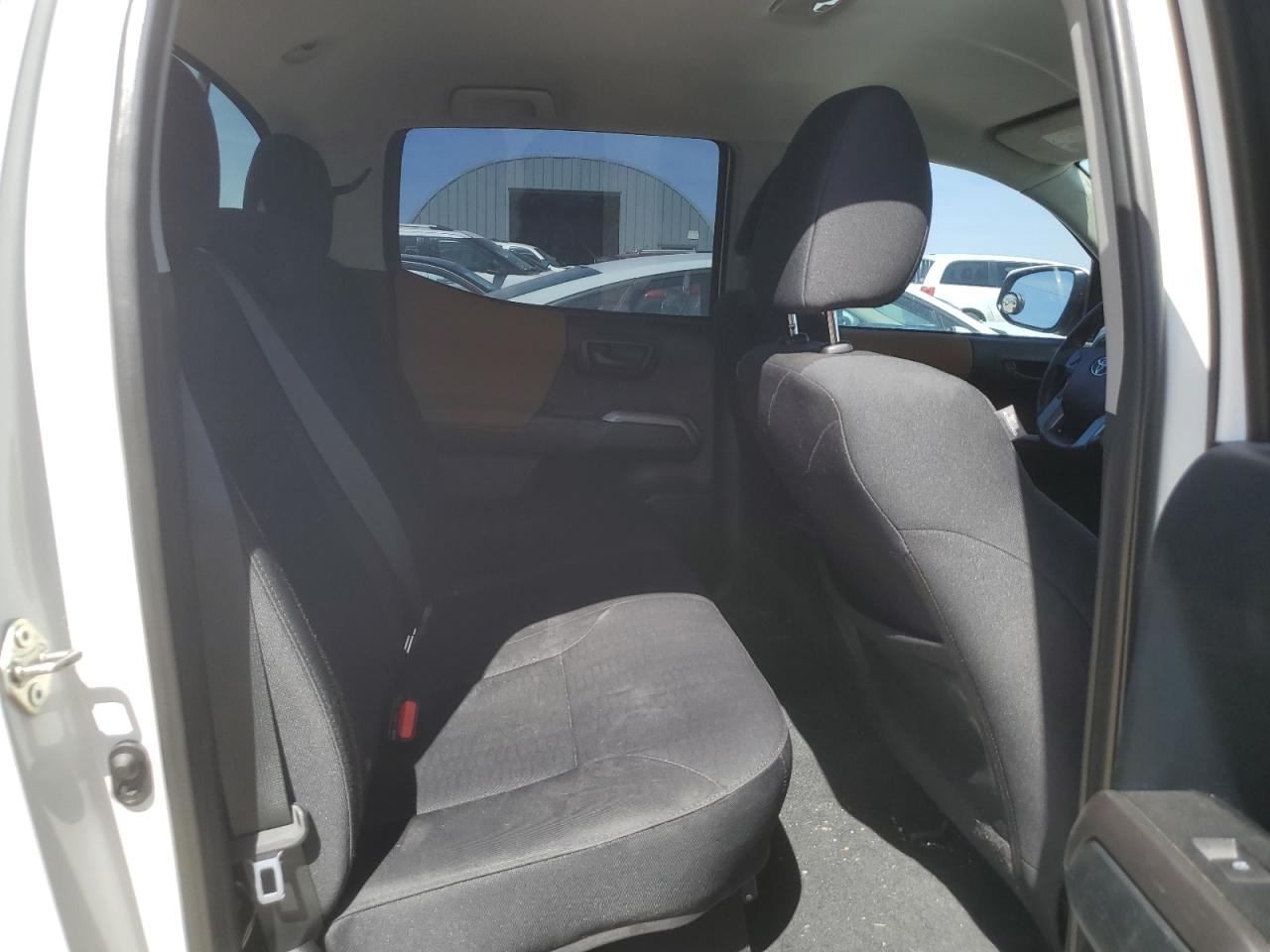 5TFAZ5CN2GX003854 TOYOTA TACOMA 2016