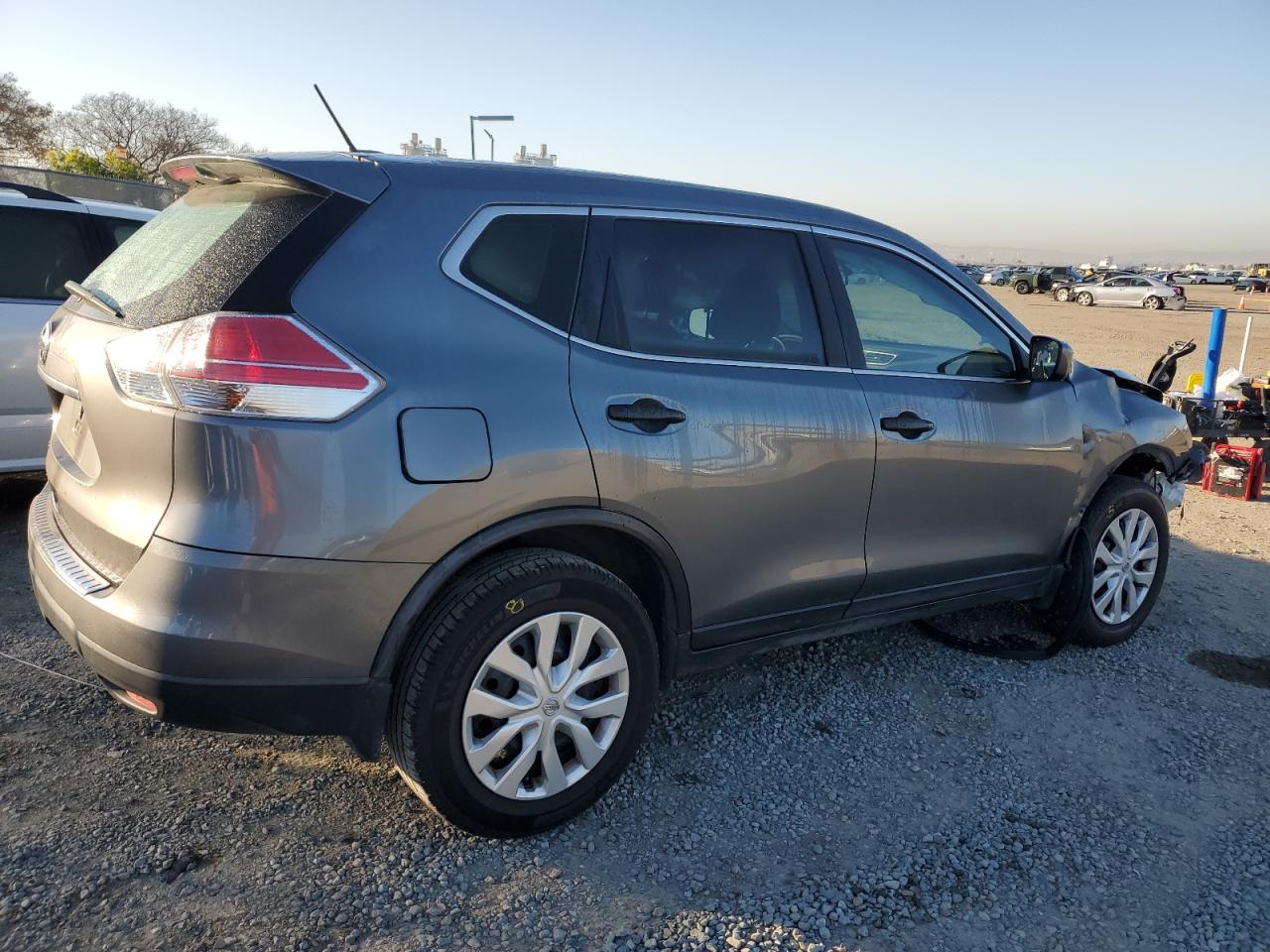JN8AT2MTXGW025298 NISSAN ROGUE 2016