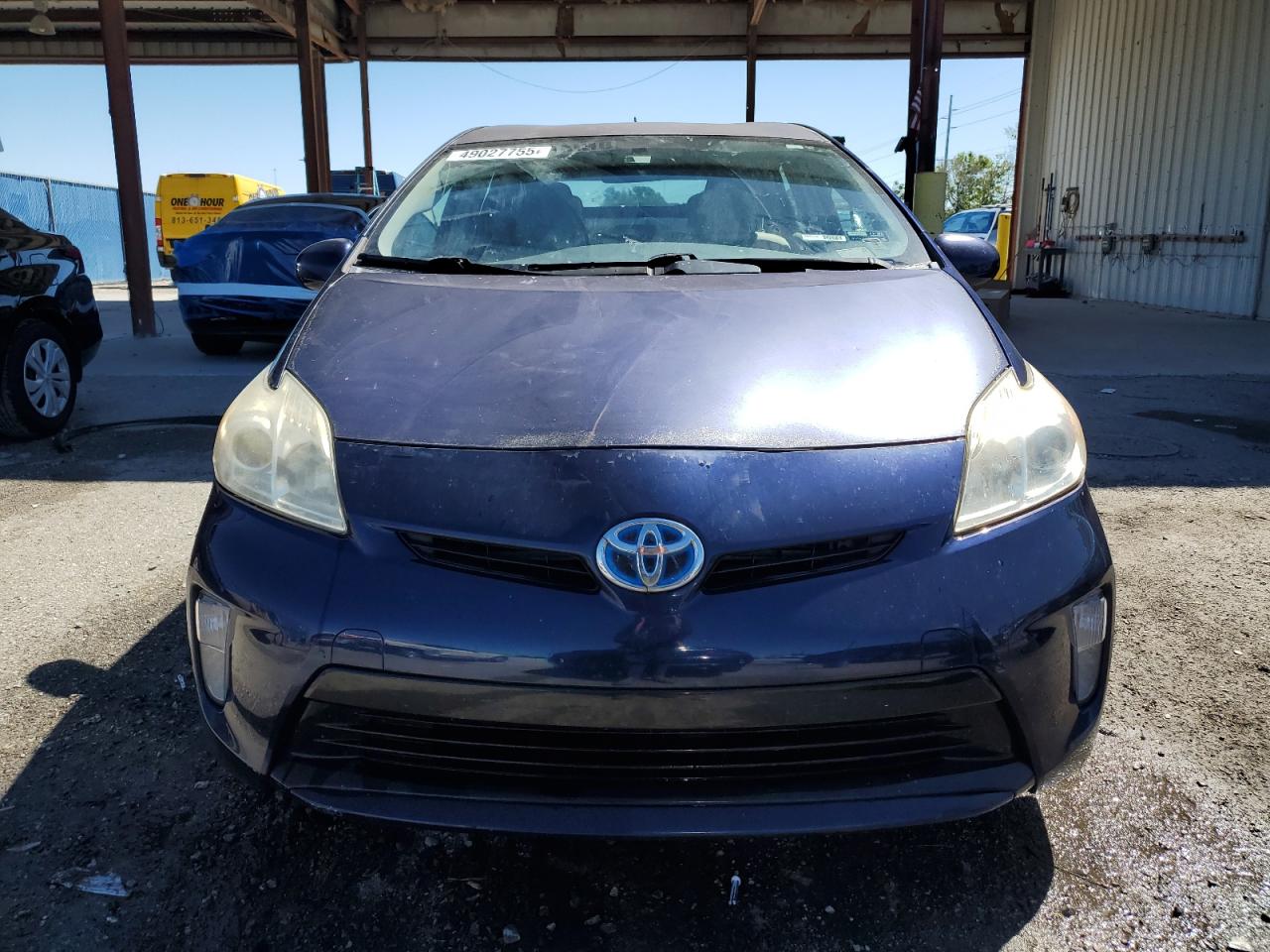 2012 Toyota Prius - Image 5