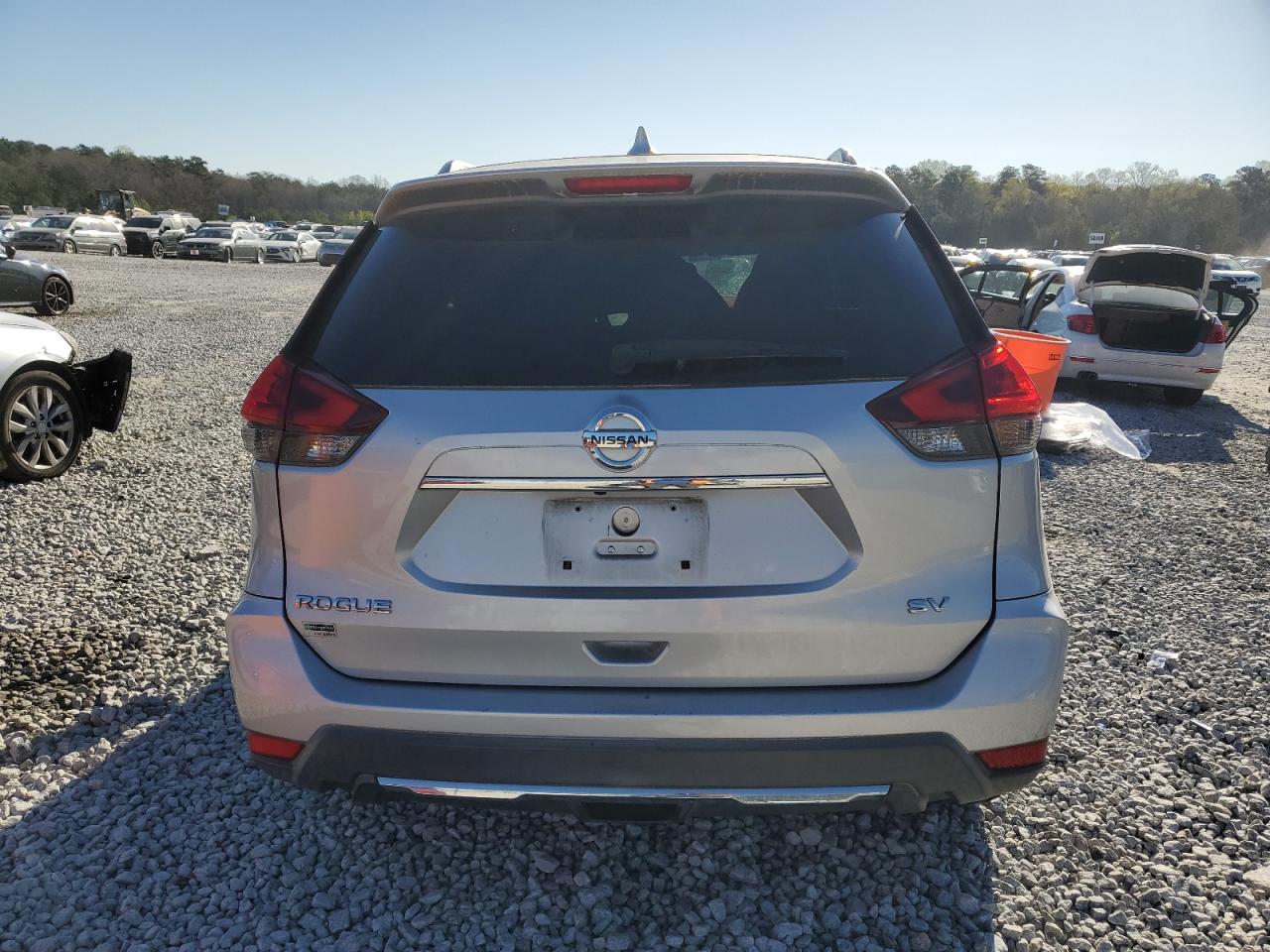 KNMAT2MT4JP569714 NISSAN ROGUE 2018
