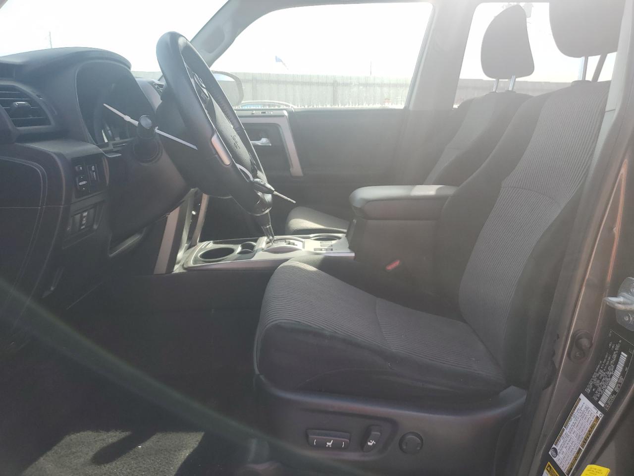 2015 Toyota 4Runner - Image 7