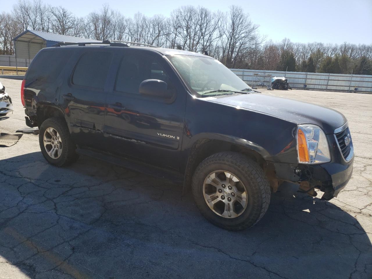 2009 GMC Yukon - Image 4