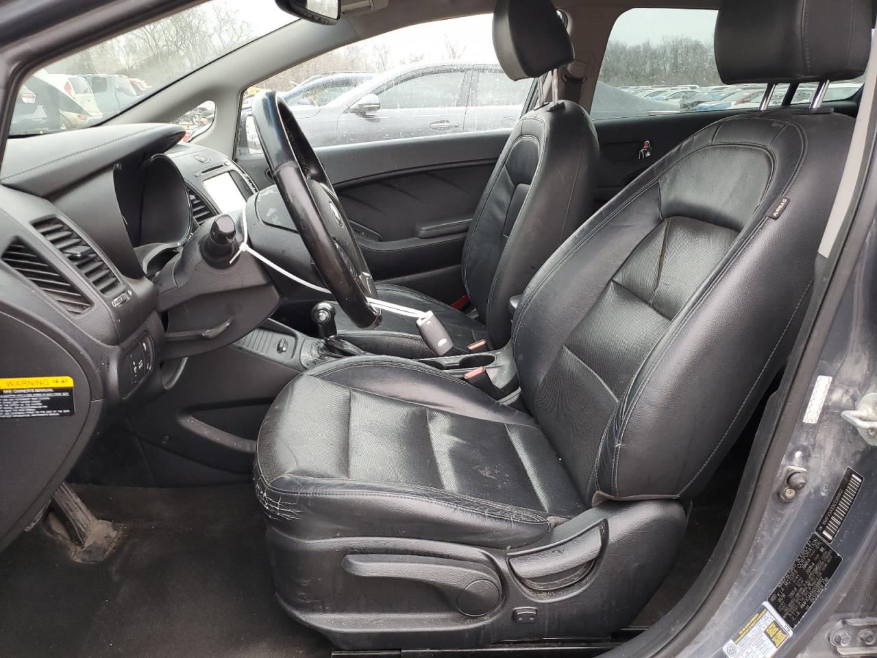 2016 Kia Forte - Image 7