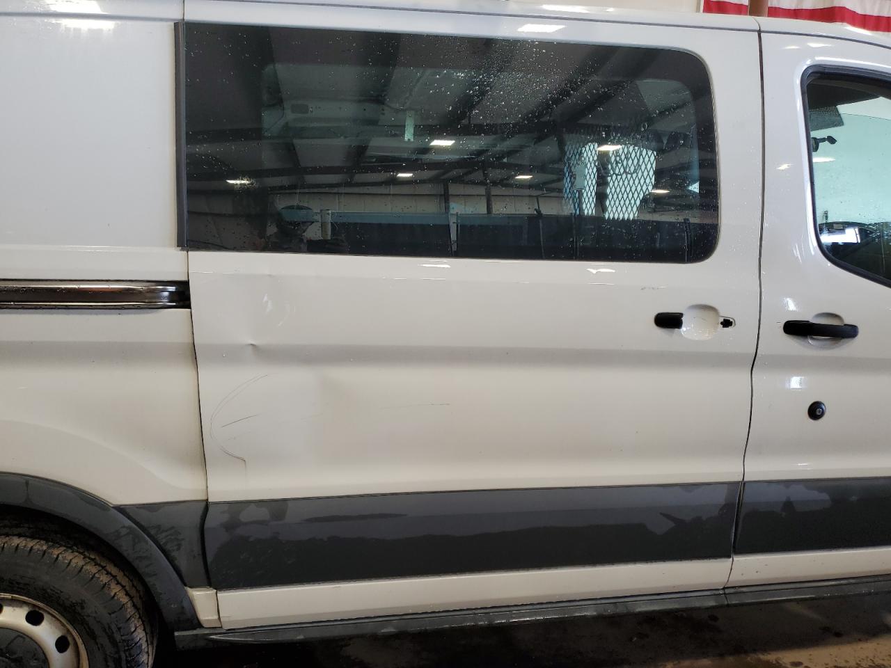 2015 Ford Transit - Image 11