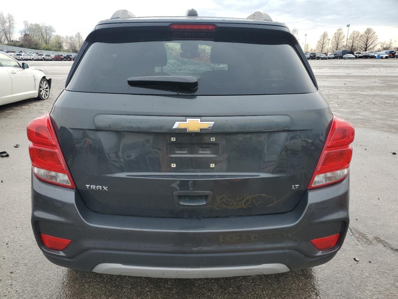 3GNCJLSB1JL403460 CHEVROLET TRAX 2018