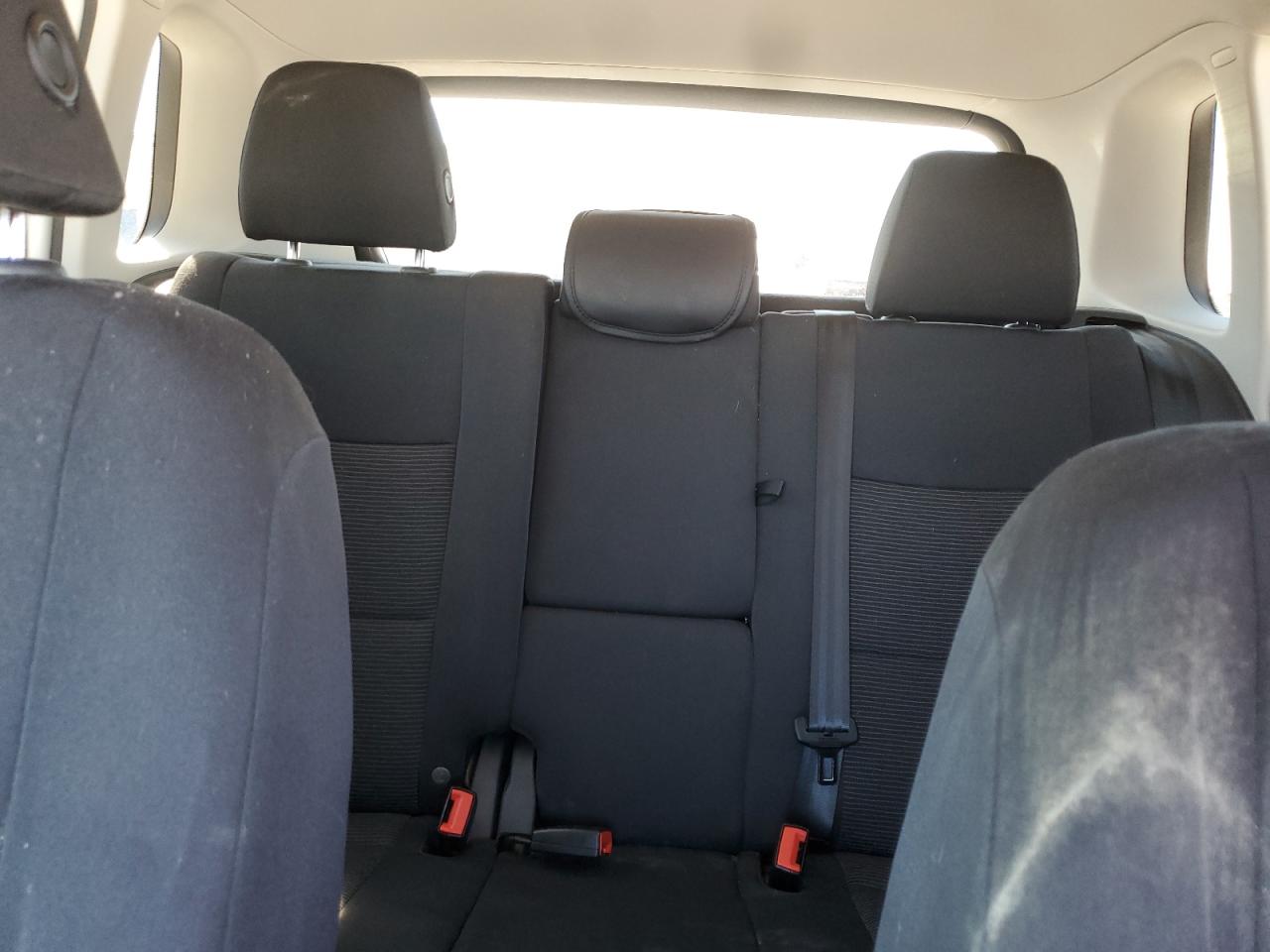 2017 Volkswagen Tiguan - Image 10