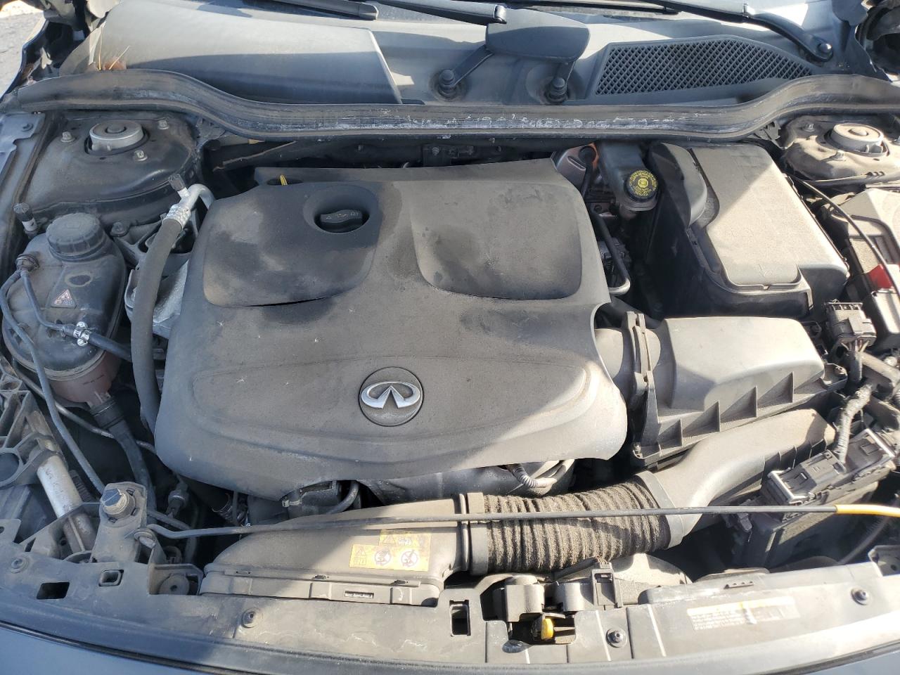 2017 Infiniti QX30 - Image 12