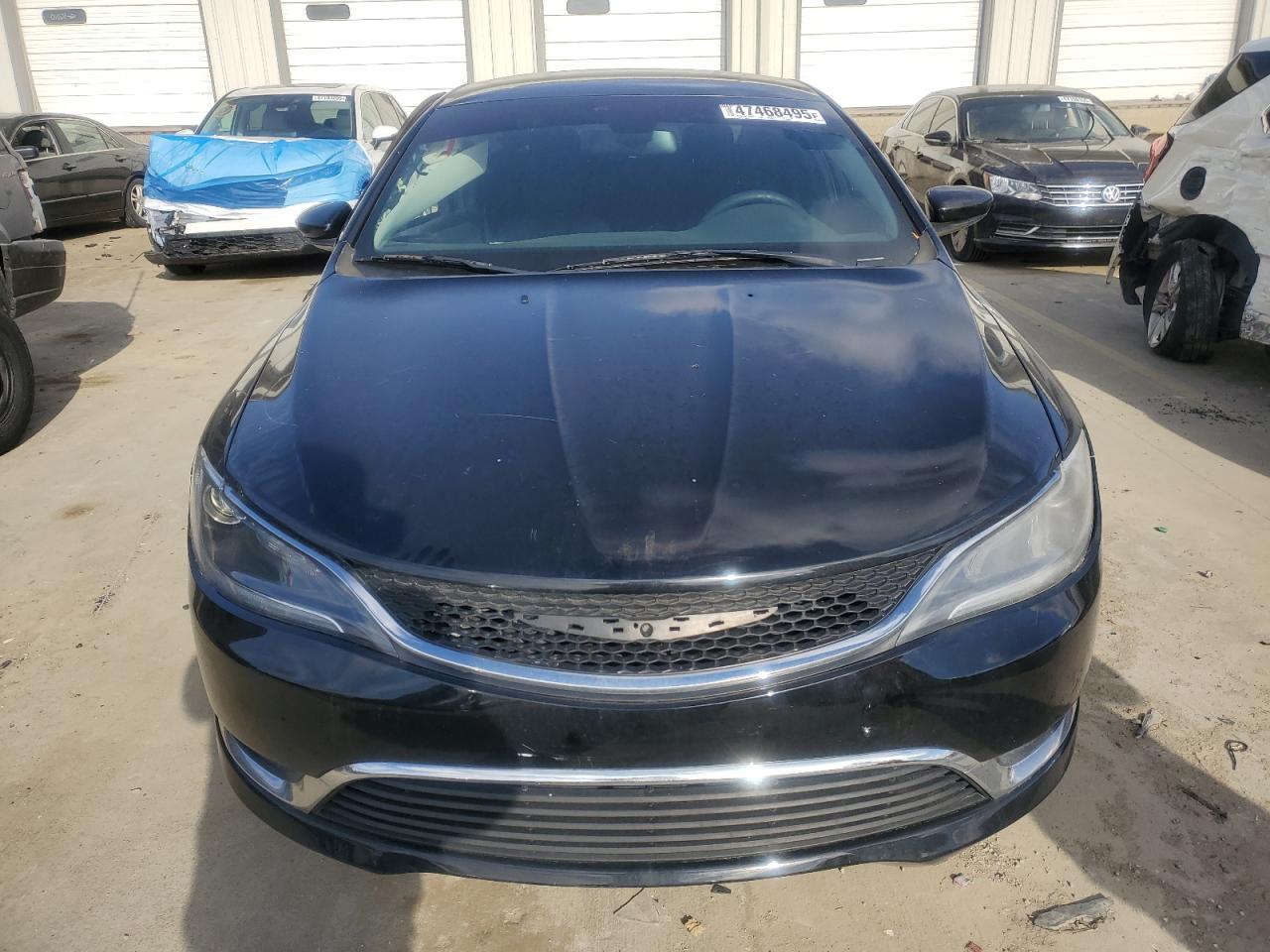 2015 Chrysler 200 - Image 5